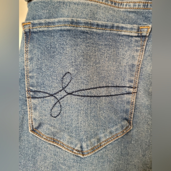 Levi's Denizen Ultra High Rise Button-Up Ankle Leggings Size 15/32 Skinny Jeans - Picture 6 of 11